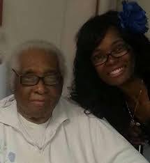 Anna Lockett's Instagram, Twitter & Facebook