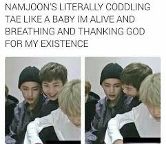 Uwuuwuwuwuwuwu Namjoon Hugging His Child Bts Memes Bts Funny Bts Boys