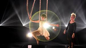 5 things to know about pink's daughter as they release a new song together. Pink Her Daughter Willow Sage Hart Full Live Performance At Bbmas 2021 Billboard Music Awards Icon Youtube
