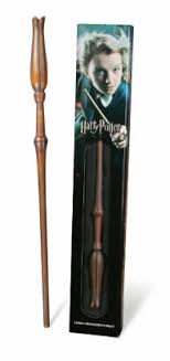 Universal studios harry potter wand wand ollivanders interactive wand wizarding world of harry potter. Harry Potter Character Wand Luna Lovegood By The Noble Collection Barnes Noble