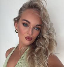 𝐏𝐡𝐨𝐞𝐛𝐞 𝐊𝐚𝐧𝐞 (@phoebemmadison) • Instagram photos and videos