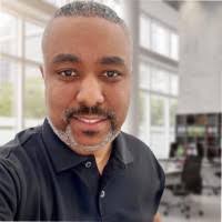 30+ perfis com “Carvalho Cerqueira”