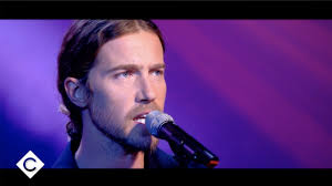 Julien doré s'illustre dans un nouveau clip » nous « , extrait de son nouvel album » aimée » déjà certifié disque d'or et acclamé par la critique. Le Live Inedit Julien Dore Nous Cavous Youtube