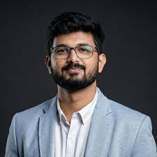 AI: Thriving in a World with Smart Machines and Robots eBook : Seversen,  Erik, Adey, Lola, Pushkarev-Heitman, Nikita, Agarwal, Manav, Dubois, Daria,  Syed, Sakina, Jella, Susmitha, Mudkey, Nishanth, Rincon Ardila, Liz  Katherine ,