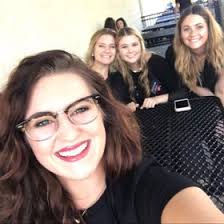 Randi Beth Holland (randibeth24)