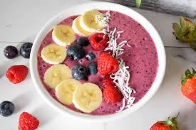 I've added veggies to increase the nutrients and volume of each smoothie. Low Calorie Berry Licious Smoothie Bowl Zesty South Indian Kitchen
