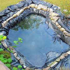 Dass ein großer teich inmitten eines gepflegten gartens ein anziehungspunkt ist, weiß jeder, der schon einmal in natura eine. 9x11m Rest Teichfolie Gartenteich Teichbau Kaufland De