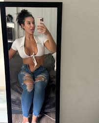 OnlyFans model anythingalexis - pornpic.com