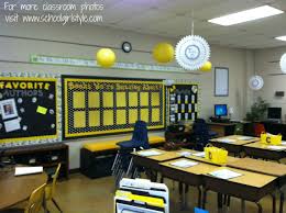 Black And White Polka Dot Classroom Decor Polka Dot Classroom Tour With Images Polka Dot Classroom Bee Themed Classroom Classroom Themes