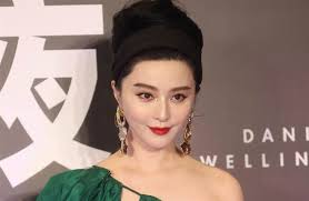 吳亦凡性醜聞事件是2021年與吳亦凡相關性醜聞 ，並牽涉到了與性犯罪相關的刑事法律問題，也引起中國社會對女性權力的討論 ，被稱為中國版burning sun事件 。 7月31日，北京市朝陽區警方發布公告稱，吳亦凡因涉嫌強姦罪被刑事拘留，案件正在進一步偵辦中。 Znye Jxmfi6dsm