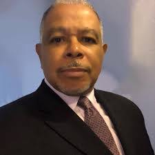 Elvis Lee's Instagram, Twitter & Facebook