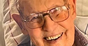 Wayne Hamilton, 94, Alcester, SD