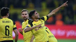 Ob achraf hakimi in der saison achraf hakimi müsste sich demnach einem großen konkurrenzkampf stellen. Achraf Hakimi Borussia Dortmund S New Flying Moroccan Ultimate Borussia