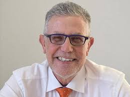 Tracy Conwell's Instagram, Twitter & Facebook