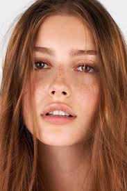 Samia Bernard (samia3023)