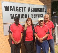 The college is a unique educational institution, and gave birth to the successful yaama maliyaa group that won several national awards in young achievers australia in 2005. Walgett Naccho Aboriginal Health News Alerts