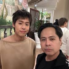 Jae Dang Sam Yan was already closed when I saw it so I went back for it the  morning after. The grilled pork covered in roasted ground rice had a great  texture