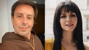 Poemas selecionados dos livros a vida submarina, da arte das armadilhas, o livro das semelhanças e duas janelas. Manuel Marques E Beatriz Barosa Novo Romance Sob Suspeita Ator Quebra Silencio