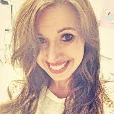 Amy Derose's Instagram, Twitter & Facebook