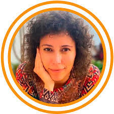 Carol Rojo's Instagram, Twitter & Facebook