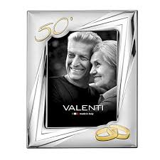 Devono festeggiare un anniversario importante, i 70 anni del ogni volta che ha potuto, elisabetta ha cercato di ricompensare filippo per i sacrifici che il suo ruolo richiedeva. 43 Migliore Idee Regalo 50 Anni Matrimonio Nel 2020 Secondo Gli Esperti