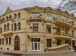Χρησιμοποιούμε ₼ ως σύμβολο του του μανάτ αζερμπαϊτζάν. Ta 10 Kalytera 3enodoxeia Sto Azermpaitzan Poy Na Meinete Sto Azermpaitzan