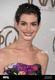 Anne hathaway in hi-res stock photography and images