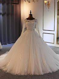 There Are Several Designs Of Wedding Gowns Nearly As Numerous Styles Of Brida Long Train Wedding Dress Wedding Dress Long Sleeve Wedding Dresses Lace Ballgown