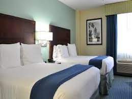 Holiday Inn Express San Diego Seaworld Beach Area San Diego Ca United States Hotel Holiday Inn Hotel Design