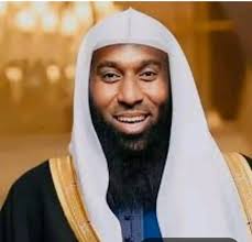 قبيلة الرفاعيين في السودان واحدة من اكتر القبائل العريقة اللي جذورها بترجع  للحجاز. الرفاعيين معروفين بنسبهم الشريف اللي بيرجع للإمام أحمد الرفاعي،  اللي بينتمي للحسين بن علي بن أبي طالب رضي الله