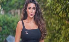 Ø§ÙÙØ´Ù Ø¹Ù ØµÙØ±Ø© Ø¬Ø±ÙØ¦Ø© ÙÙ ÙØ§Ø³ÙÙÙ ØµØ¨Ø±Ù ÙØ¹ ÙØ¯Ø±Ø¨ÙØ§ Ø§ÙØ®Ø§Øµ ÙØ¨Ù Ø²ÙØ§Ø¬ÙØ§ ÙÙ Ø§Ø¨Ù ÙØ´ÙÙØ© Ø´Ø§ÙØ¯ Ø§ÙÙØ¯ÙÙØ© ÙÙÙØ²