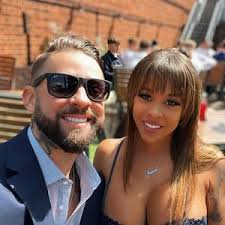 Latifah Rainey and James Conneely's Wedding Registry