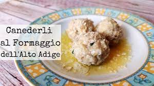 Ecco come per preparare e cucinare dei buonissimi canederli al formaggio con una ricetta facile ed ricetta canederli al formaggio. Canederli Al Formaggio La Ricetta Originale Dell Alto Adige Youtube