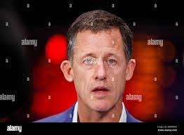 Craig Severance's Instagram, Twitter & Facebook