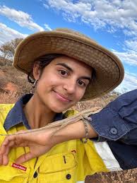 Claudia Lewis :: Terrestrial Ecosystems