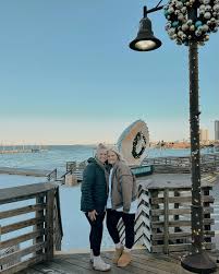 a florida holiday = white sand vs. white snow ❄️⛄️🤍