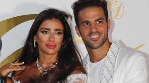 La hermosa historia hasta ahora oficial cuenta que el amor surgió cuando ella fue a pedirle un autógrafo en un restaurante japonés. El Exmarido De Daniella Semaan Mujer De Cesc Fabregas Ira A Prision Por Desoir Las Ordenes Judiciales Del Divorcio