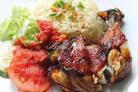 Jadi makna makanan ini adalah makanan yang dipeny… Nasi Ayam Kak Laily Subang Jaya Yang Tersohor Azie Kitchen