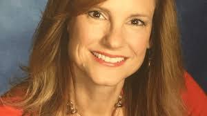 Dana Endicott's Instagram, Twitter & Facebook