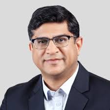 Krishna Gullapalli's Instagram, Twitter & Facebook