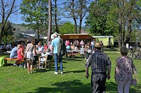 Angemeldet\/a> sein, um einen kommentar zu ver\u00f6ffentlichen. Weinst R And In Rudesheim Ist Wieder Regelmassig Offen