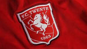 The best gifs are on giphy. Fc Twente Kiest Met Ervaren Streuer Voor Een Tussenpaus Fc Twente Tubantia Nl