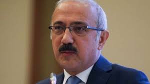 Recep tayyip erdoğan'ın kızı esra albayrak ve damadı berat albayrak'ın sadık eymen, ahmet akif ve mahinur isimli 3 çocuğu var. Anf Erdogan Albayrak In Yerine Elvan I Atadi