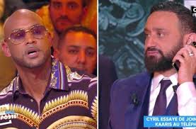 Depuis plusieurs années maintenant, cyril hanouna a fait une arrivée fracassante dans le monde de la télé. Video Tpmp Cyril Hanouna Balance Le Numero De Kaaris Devant Booba