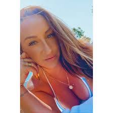 Alyssa Ames's Instagram, Twitter & Facebook