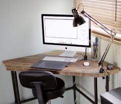 Making a diy industrial pipe desk build article: 7 Diy Industrial Desks You Can Make Shelterness