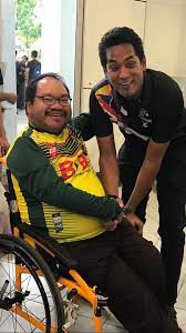 Sukarelawan sukan sea kuala lumpur 2017 yang berusia di antara 16 hingga 75 tahun dari seluruh malaysia. Usm News Portal Muzammil Sukarelawan Oku Pertama Sukan Sea Kuala Lumpur 2017