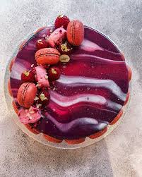 Gateau Avec Glacage Miroir Comment En Realiser Chez Vous En 2020 Glacage Gateau Glacage Miroir Recette Glacage Miroir