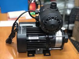 Pompa pendorong air, kami menjual pompa pendorong air (water pump) yang digunakan untuk memindahkan air dari tanki penampung (raw water tank)ke filter atau ke galon atau ke penampung berikutnya (product tank) seperti: Jual Pompa Booster Dorong Grundfos Cmb 1 36 Mesin Pompa Air Booster Penguat Pendorong Penderas Air Di Lapak Mashari Mall Bukalapak