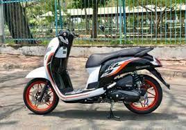 Scoopy sporty putih warna scoopy stylish. Berita Modifikasi Honda Scoopy Terbaru Hari Ini